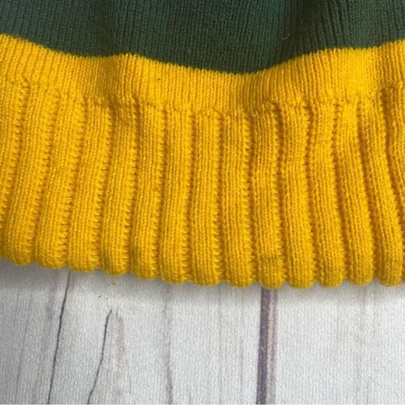 Retro Green Bay Packers NFL Green Yellow Warm Winter Cap Beanie - Picture 8 of 8